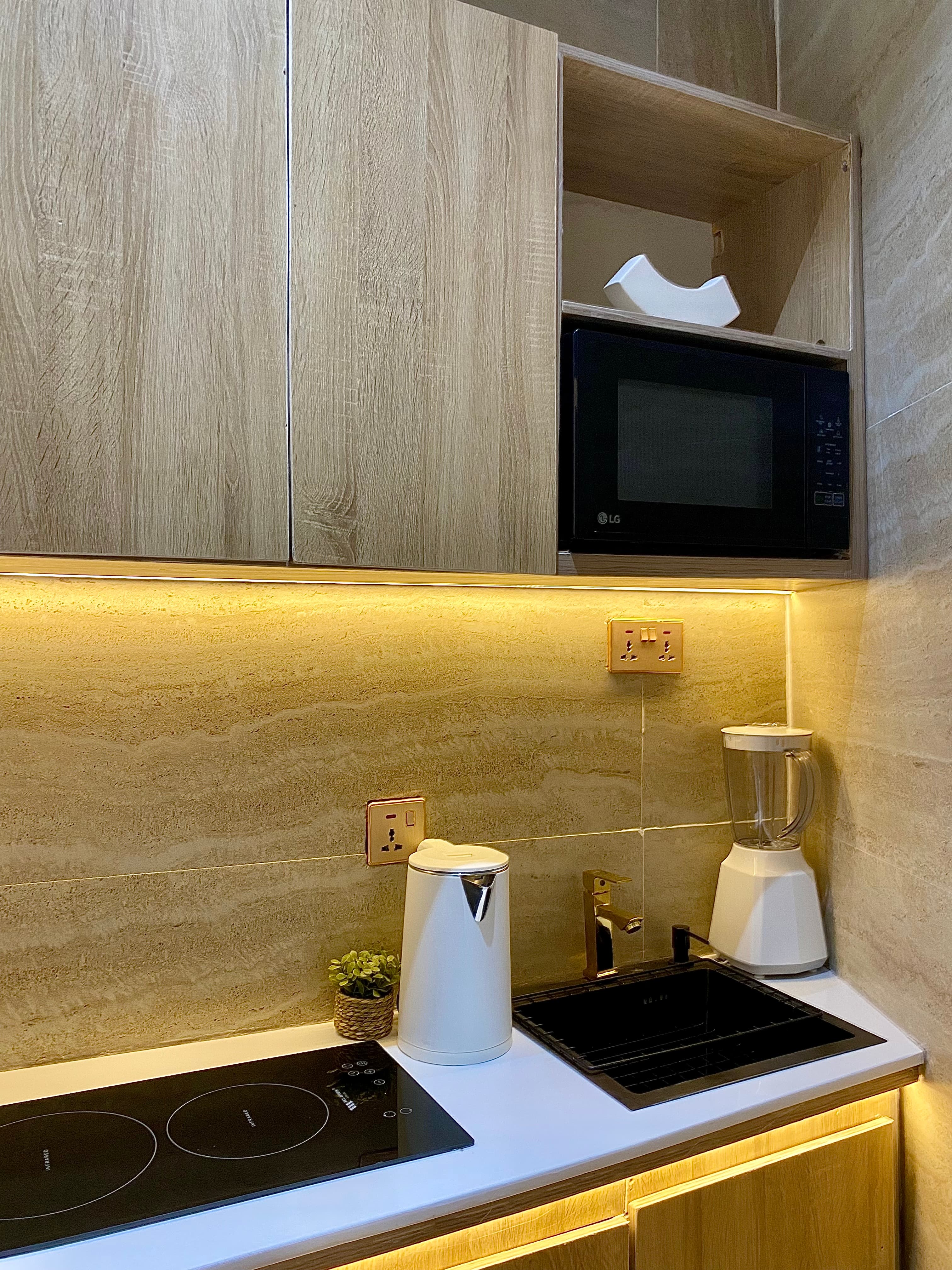 Testimonial architectural detail